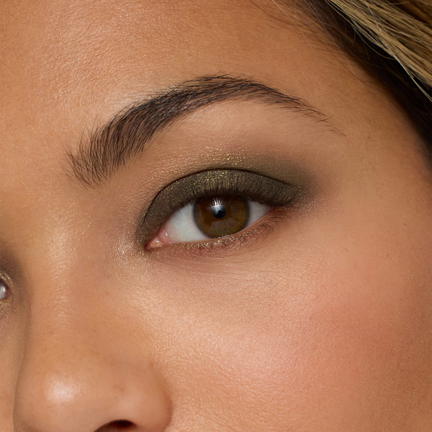 14609-jane-iredale-ColorLuxe-Eye-Shadow-Sticks-Ivy-3