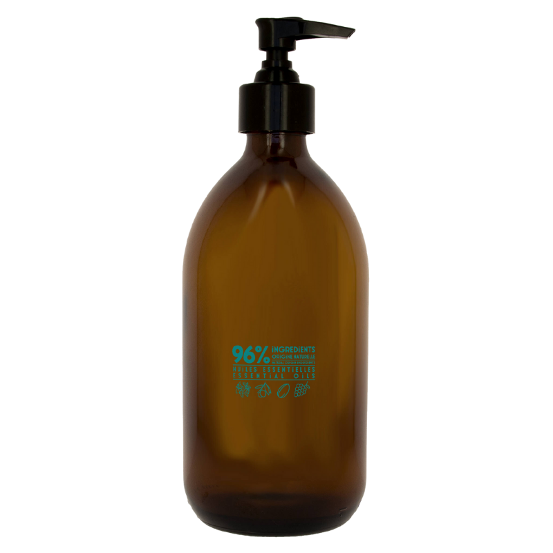 LIQUID-MARSEILLE-SOAP-300ML-MINT-BASIL Braune Flüssigseife in einer 300ml Flasche mit Pumpverschluss, Aufschrift '96% natürliche Inhaltsstoffe'.